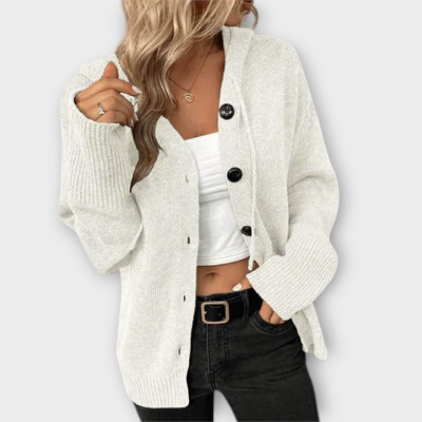 Brittany | Knitted cardigan with buttons