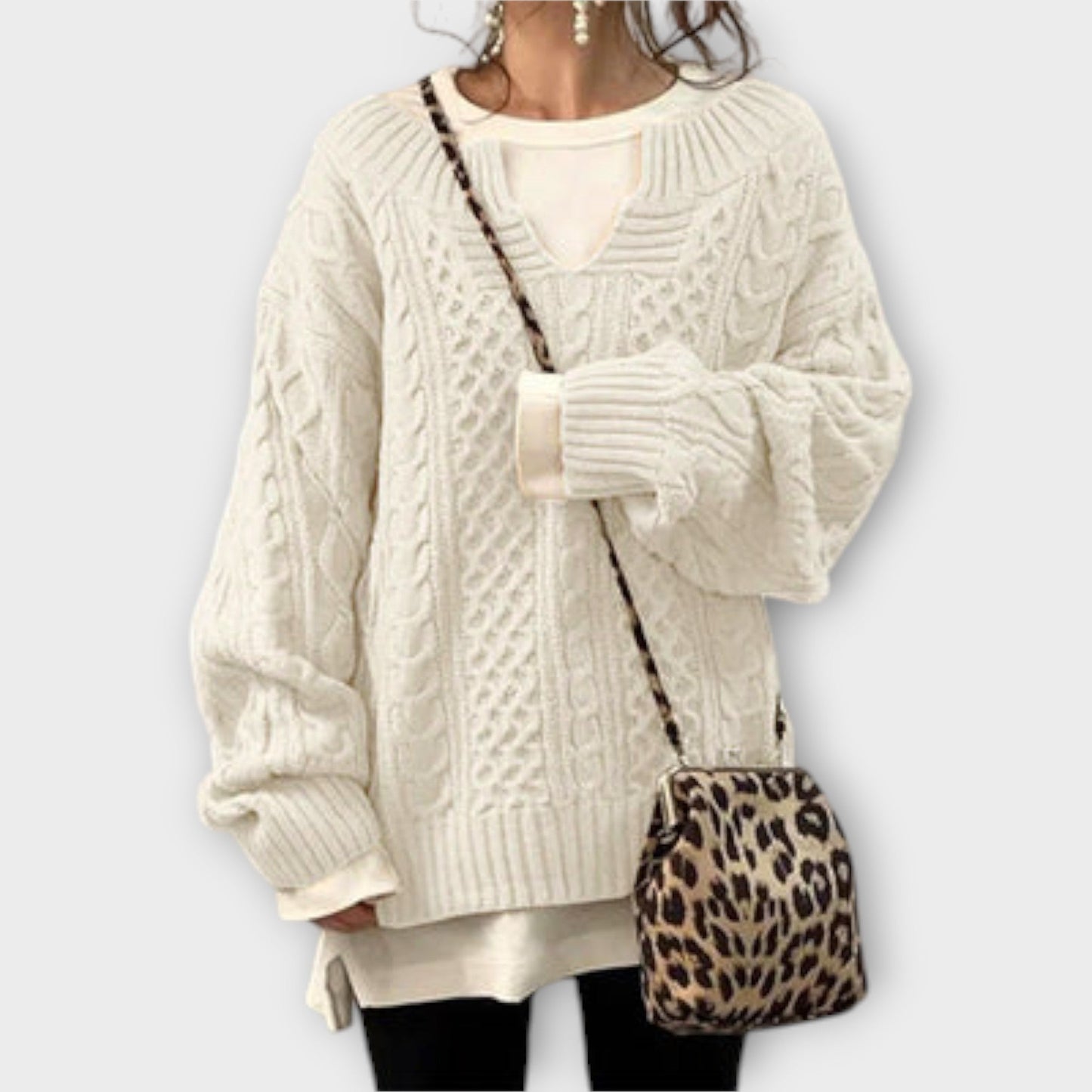 Chloe | Oversized cable knit sweater